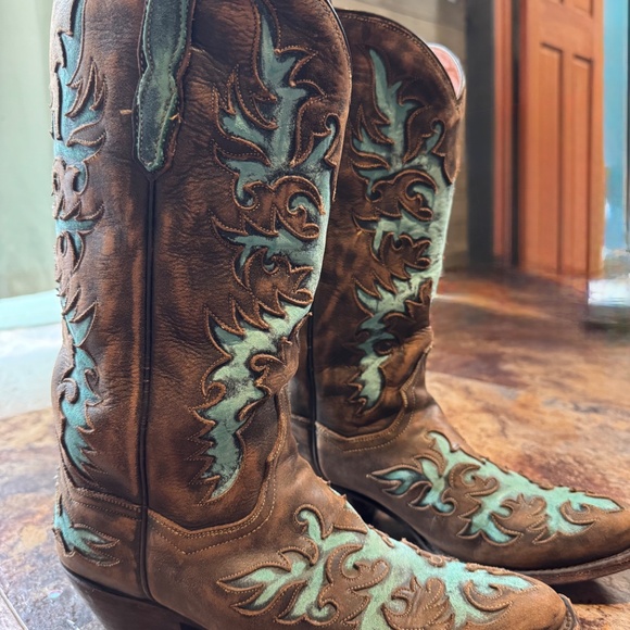 Size 9 women’s Dan post boots - Picture 2 of 4